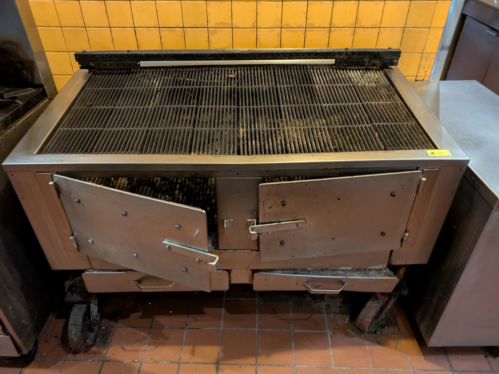SS Woodfire Grill on Wheels, 36"x16"x33"