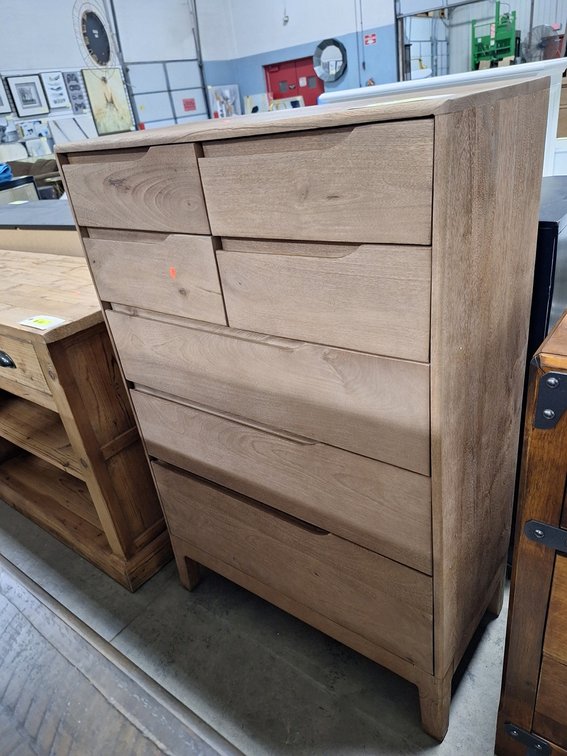 Wood 7 Drawer Dresser, 32"x16"x48"
