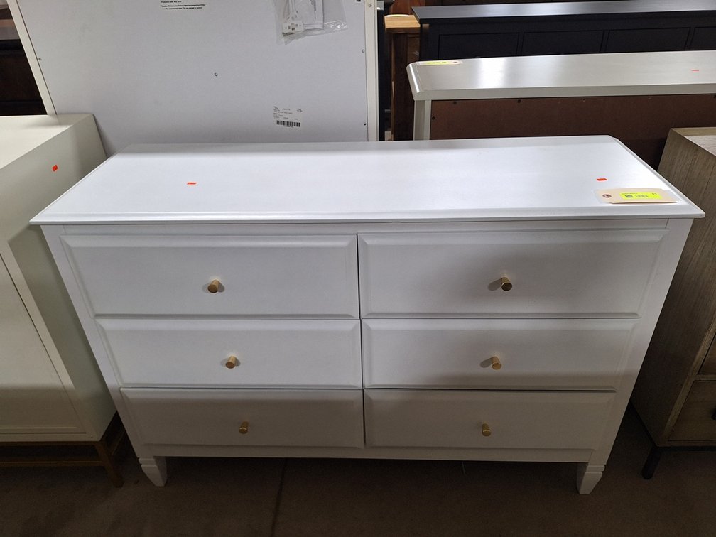 6 Drawer Dresser, 47"x16"x32"