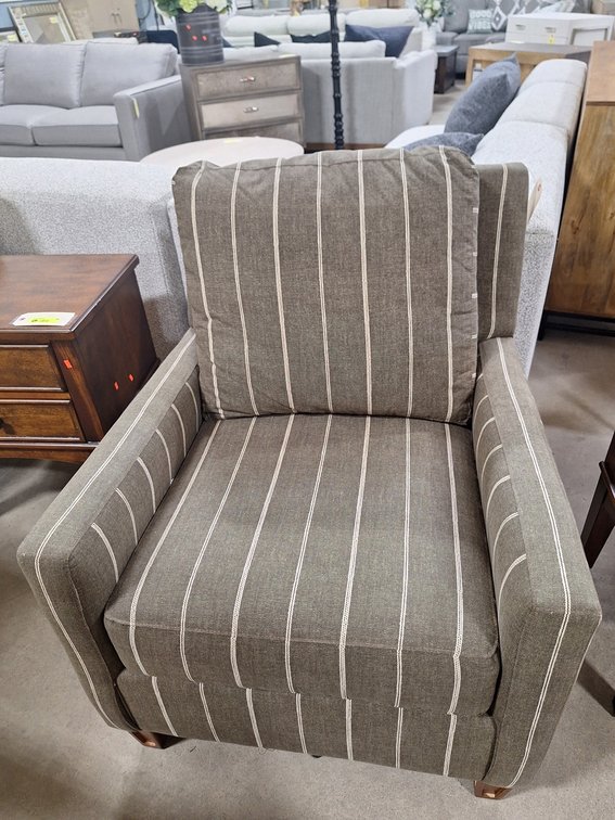 Craftmaster Fabric Accent Chair