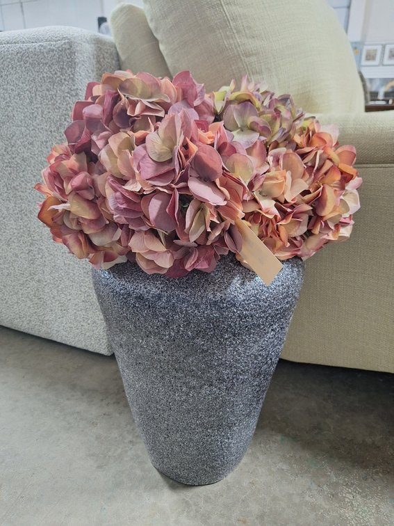 20" Vase with Fake Hydrangea Flowers
