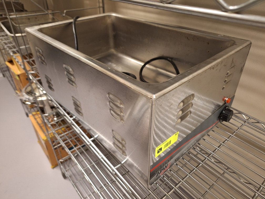 APW Wyott Classic Insulated Warmer, Model: W-3Vi