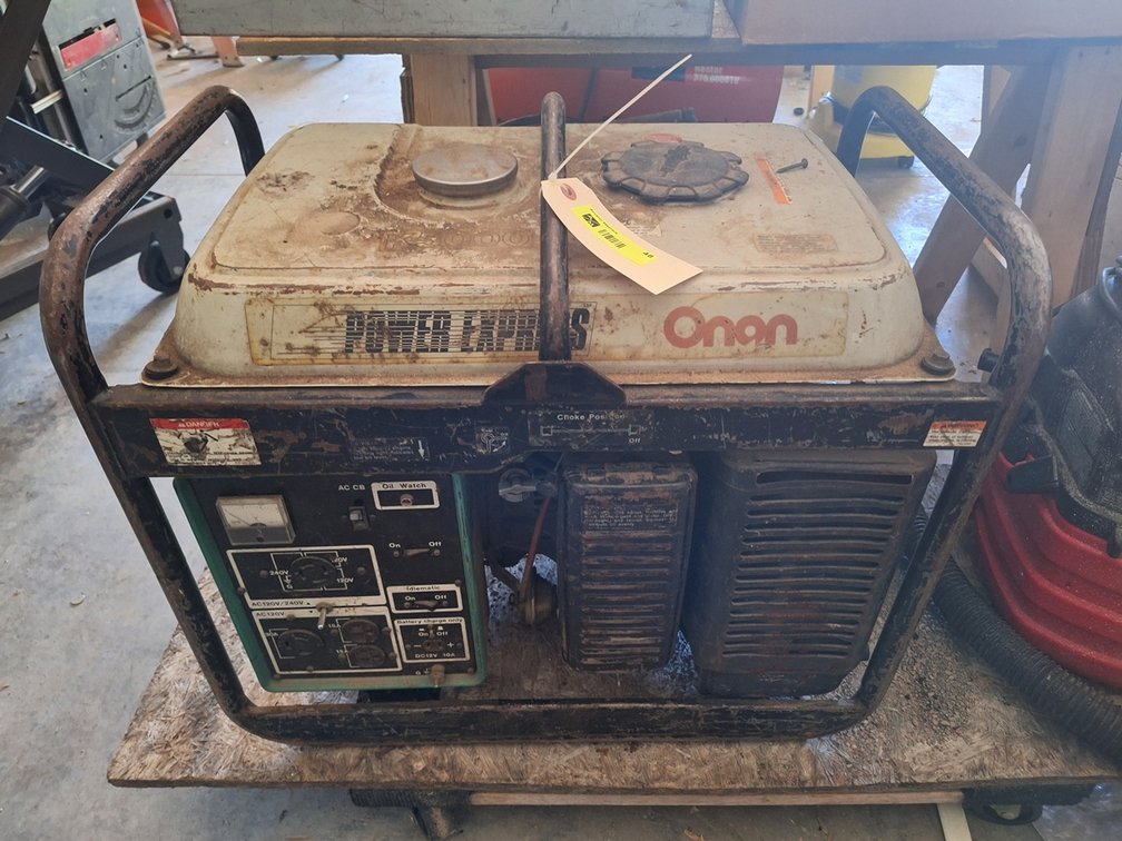 Onan Gas Generator, 120-240V