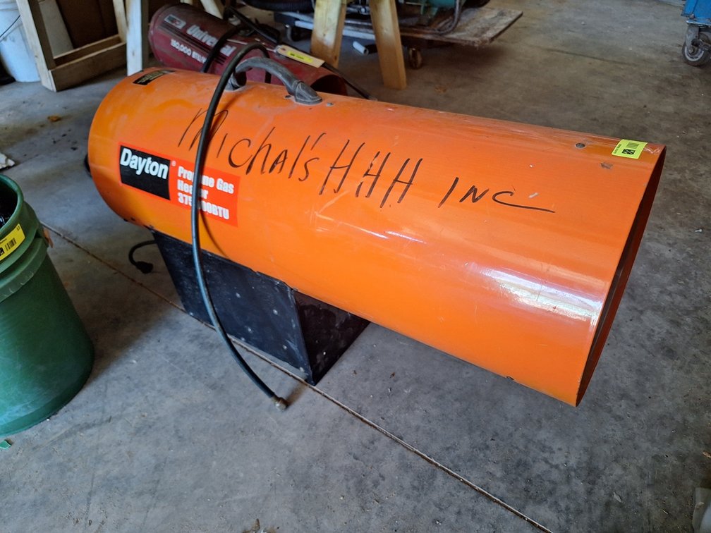 Dayton 375,000 BTU Propane Bullet Heater