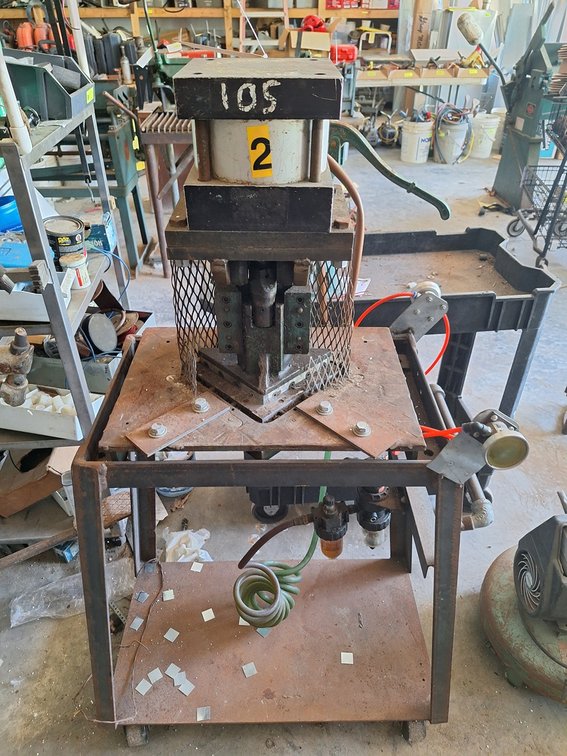 Sheet Metal Corner Cutting Machine