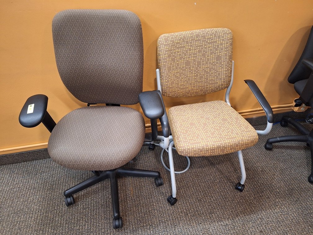 2 Rolling Office Chairs