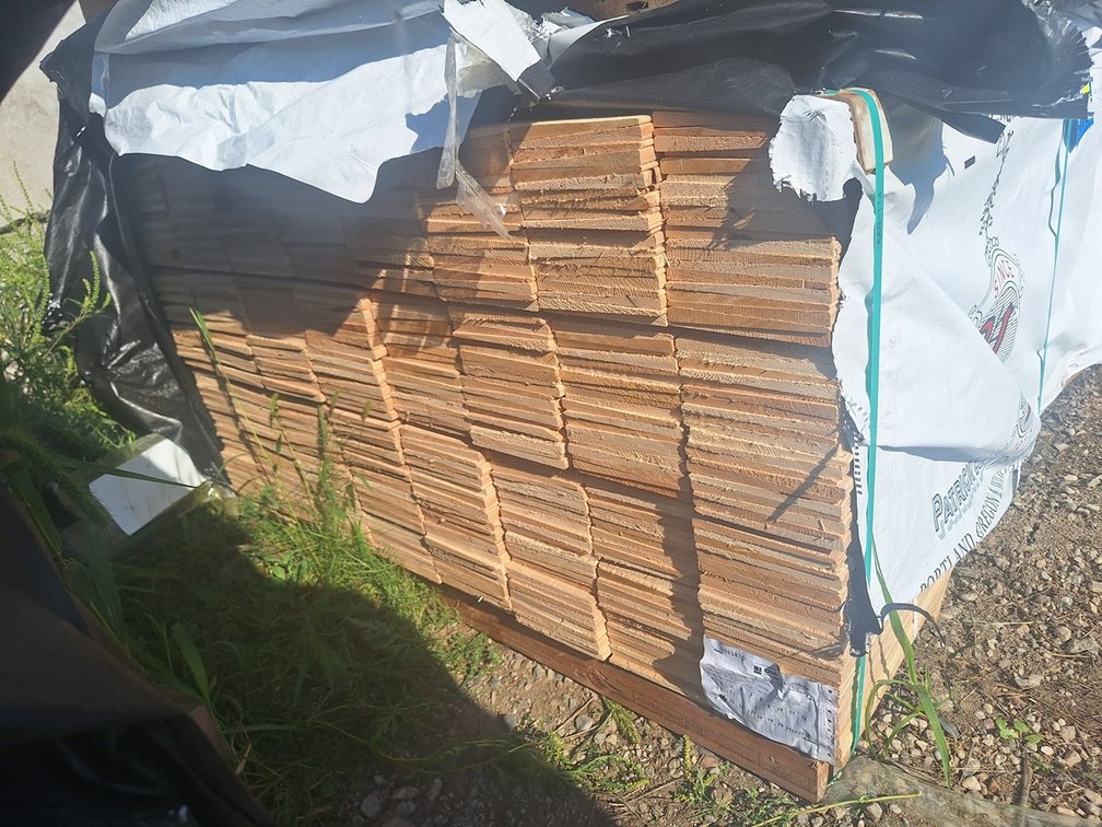 Hemlock 1"x6" C/Btr VG Bevel Siding KD, 3' to 5' Lengths, 2140 Linear Feet