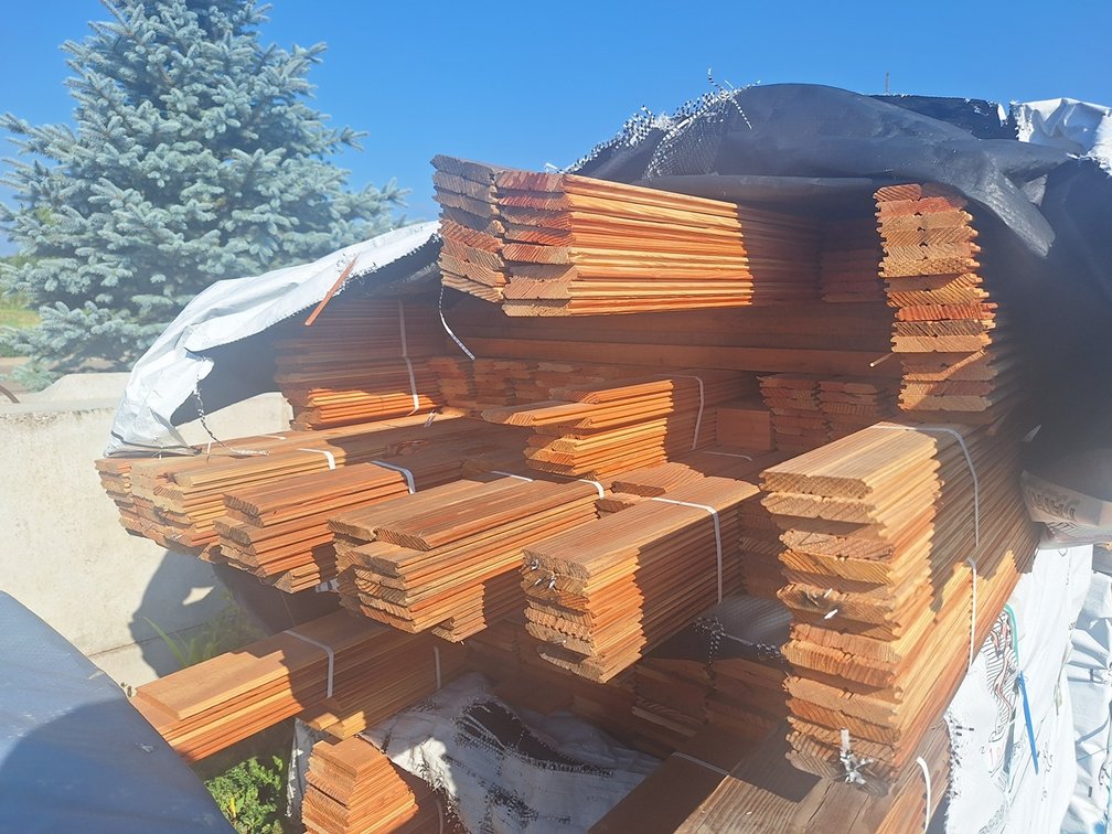 Douglas Fir 1"x4" C/Btr VG Combo Ceiling KD, 3' to 5' Lengths, 1208 Linear Feet, 339 Sq. Ft.