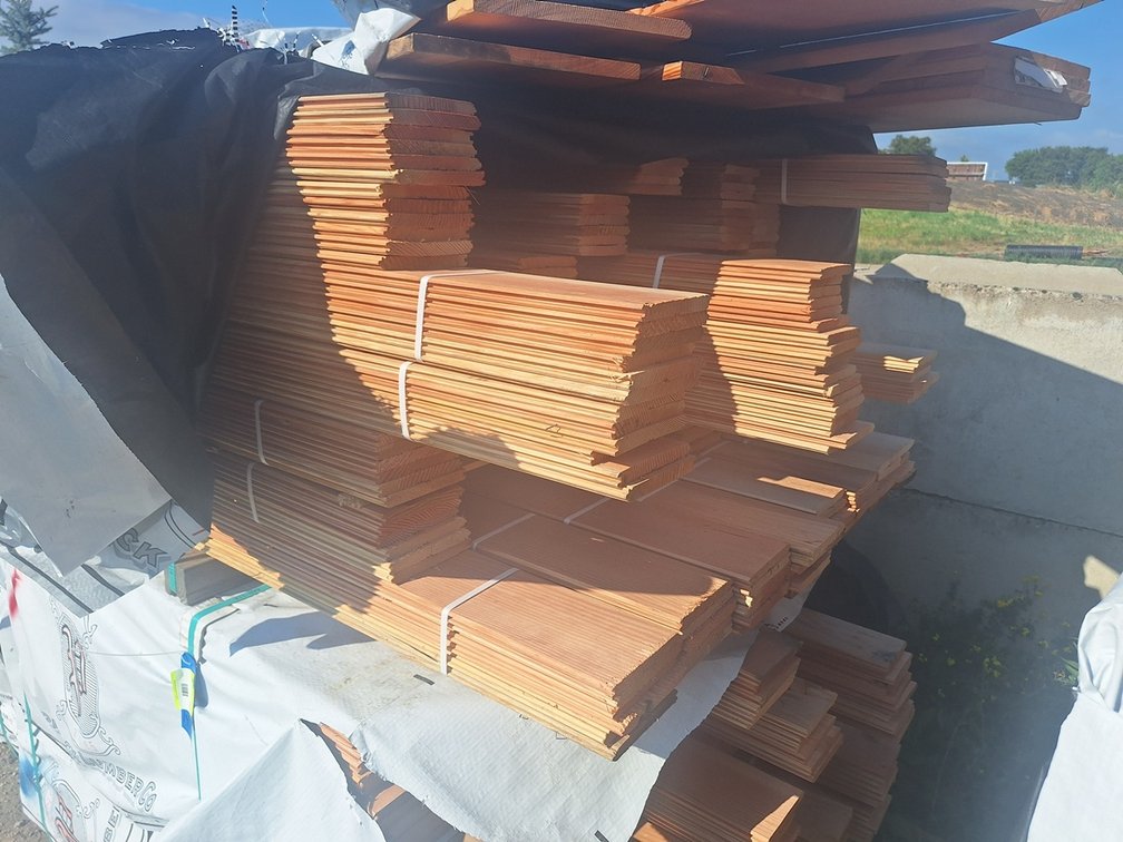 Douglas Fir 1"x6" C/Btr MG Combo Ceiling KD, 3' to 5' Lengths, 1296 Linear Feet, 540 Sq. Ft.