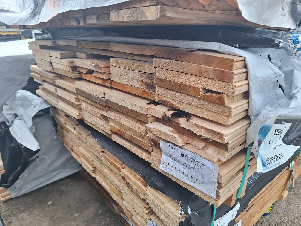Hemlock 1"x8" Blank, 3' to 5' Lengths, 291 Linear Feet