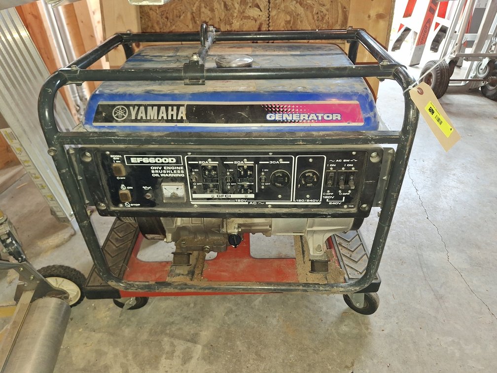 Yamaha EF6600 Gas Generator on Wheels, 120-240V