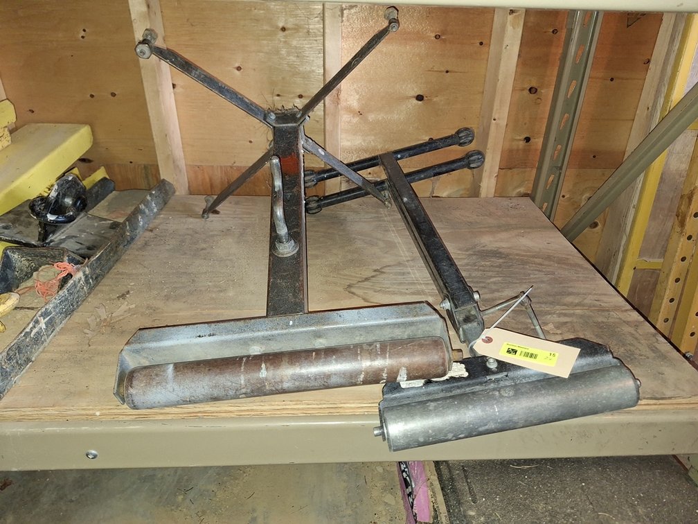 2 Assorted Roller Feed Stands