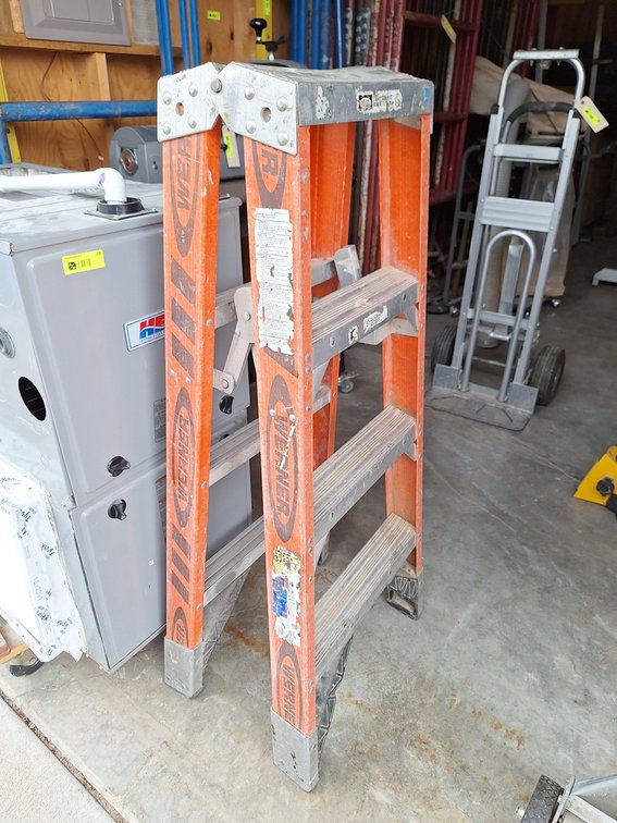 Werner Fiberglass 4' Two-Sided Step Ladder