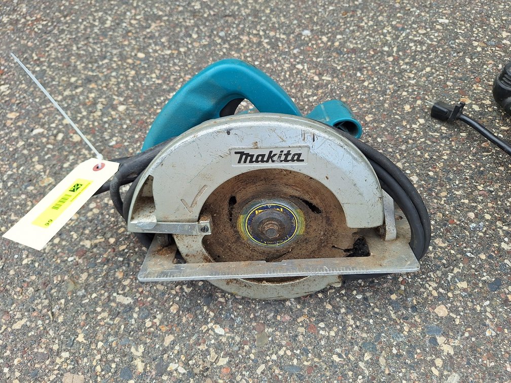 Makita 7.25" Circular Saw