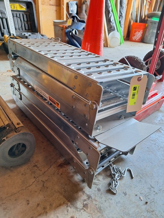 2 Folding Aluminum Equipment Ramps