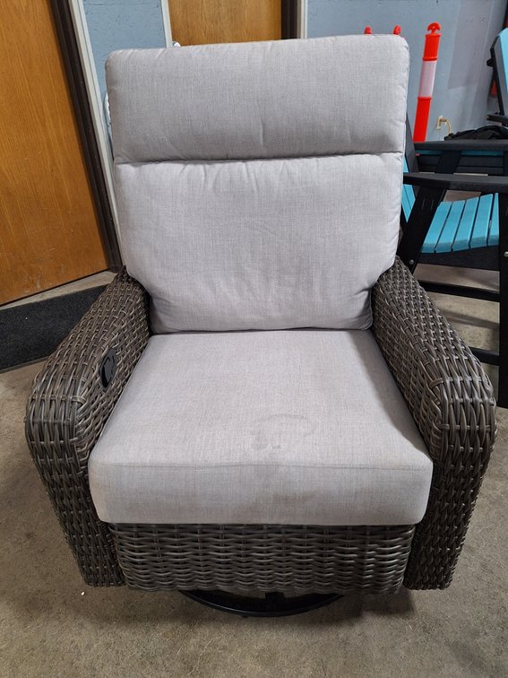 Outdoor Wicker Swivel Glider Recliner