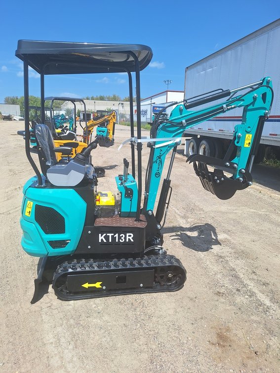 2026 CFG Mini Excavator, Model KT13R, Unused