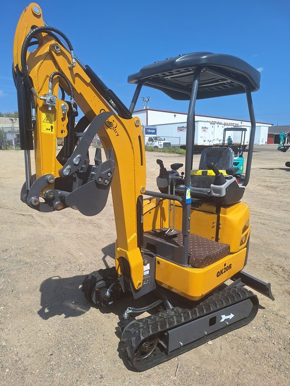 2026 CFG Mini Excavator, Model QK20R, Unused
