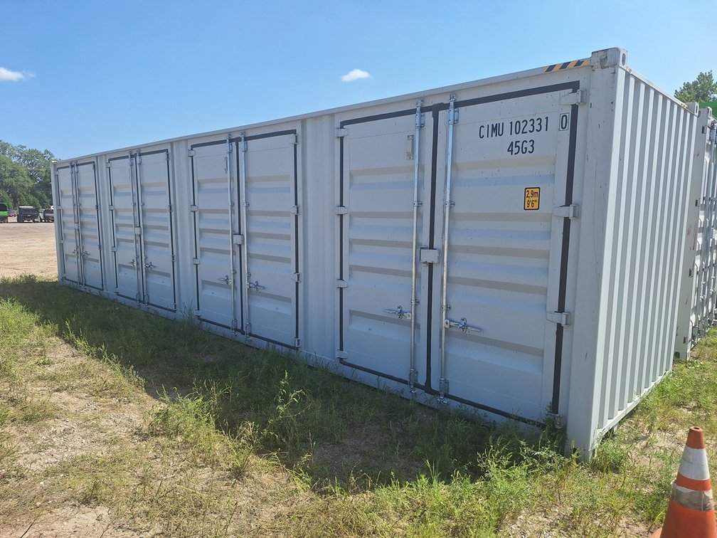 High Cube 40' Container, Four Doors (CIMU 1023310)