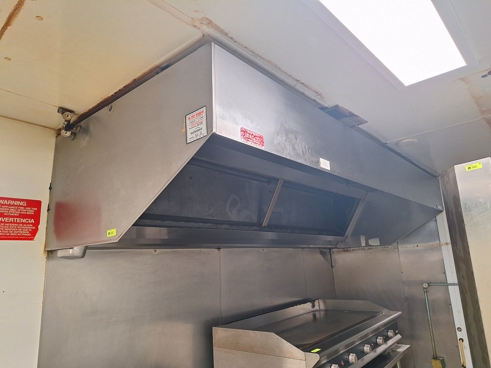 Captive Aire SS Vent Hood with Traps and Related, 10'x4'x2', Will be removed and ready for travel