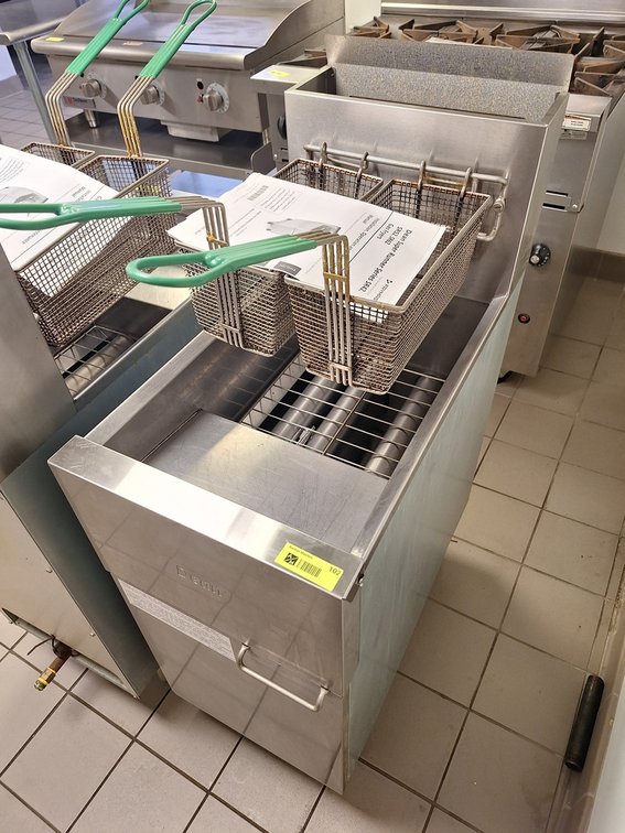 Dean Frymaster SS Gas Deep Fryer, 16", Model: SR142GP