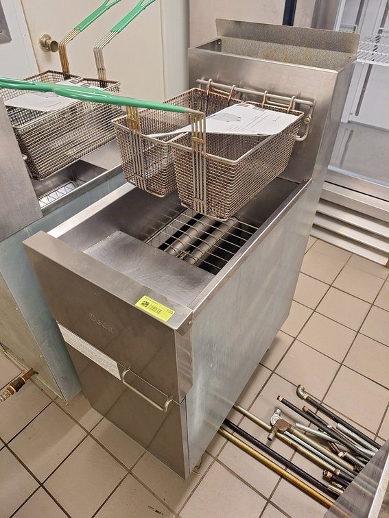Dean Frymaster SS Gas Deep Fryer, 16", Model: SR142GP