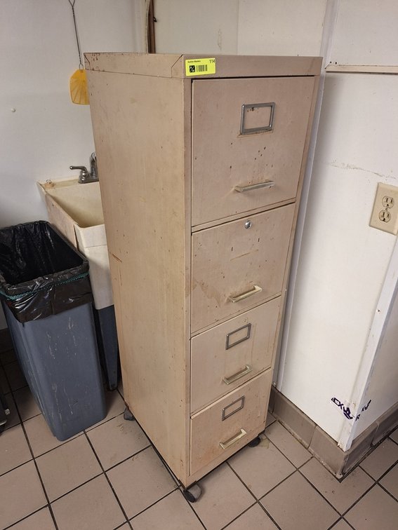 4-Drawer File Cabinet on Wheels