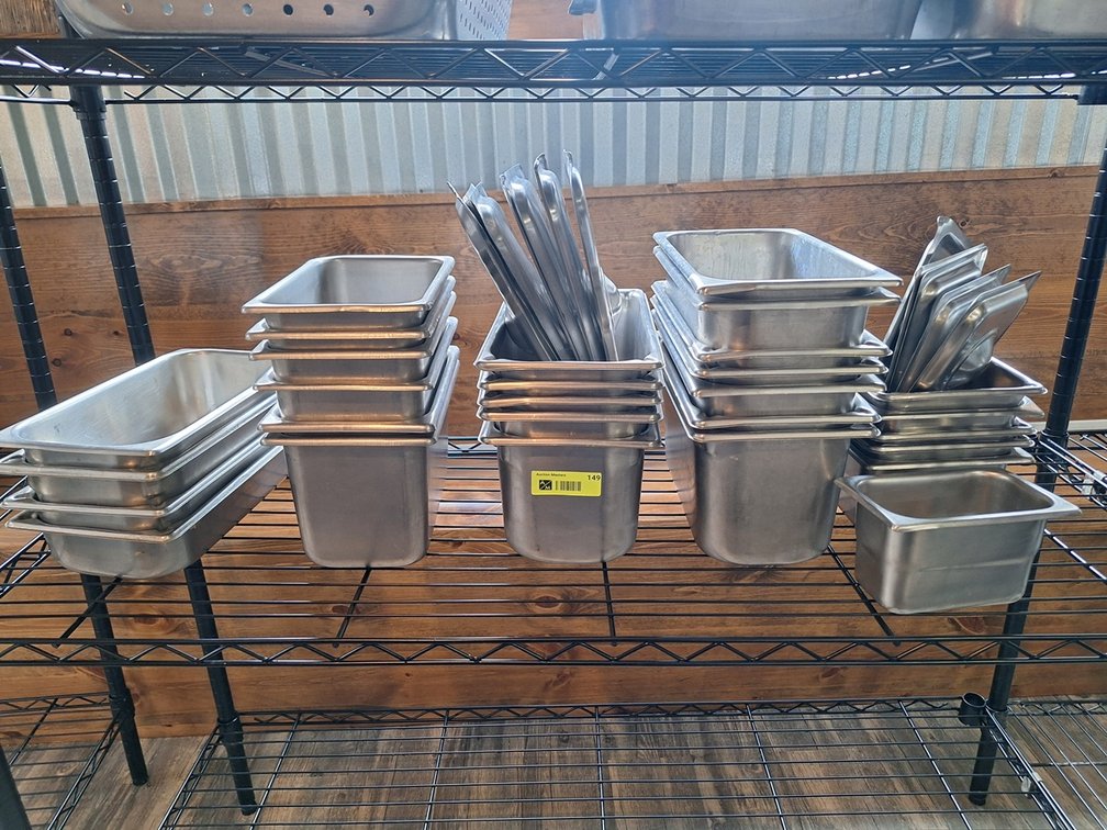 Assorted SS 1/3 and 1/4 Pans with Lids
