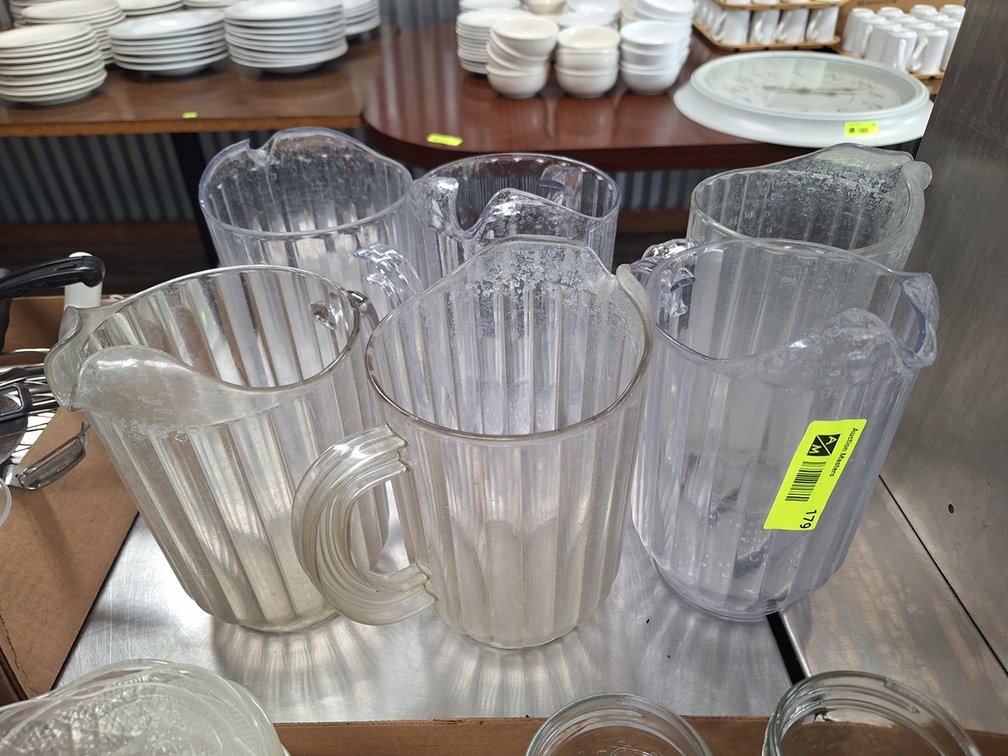 6 Plastic Pitchers