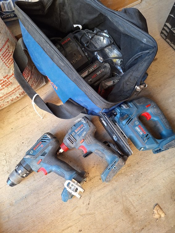 Bosch 18V Jigsaw and 2 Drills, 3 Batteries, Charger and Bag
