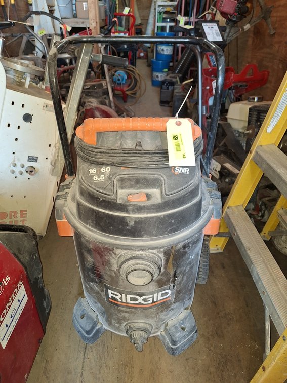 Ridgid 16 Gallon Shop Vac on Wheels, 6.5 HP