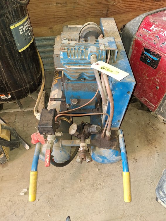 Emglo Dual Tank Air Compressor on Wheels