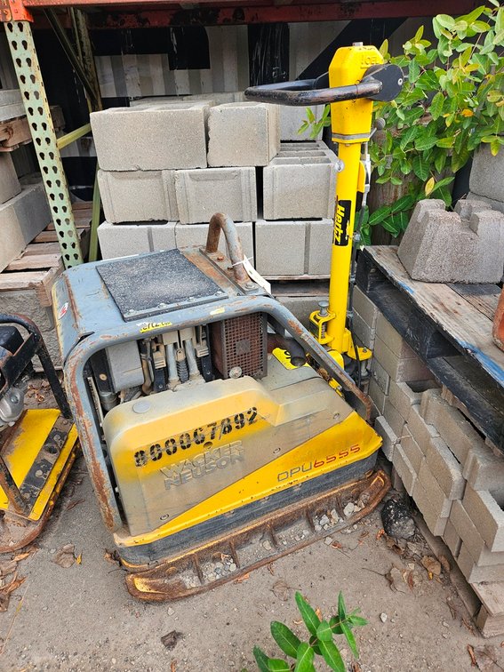 Wacker Neuson OPU 6555 Gas Plate Compactor