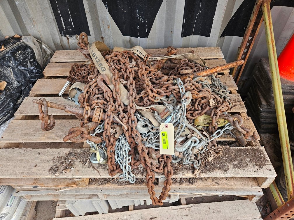 Assorted Chain Binders, Chain