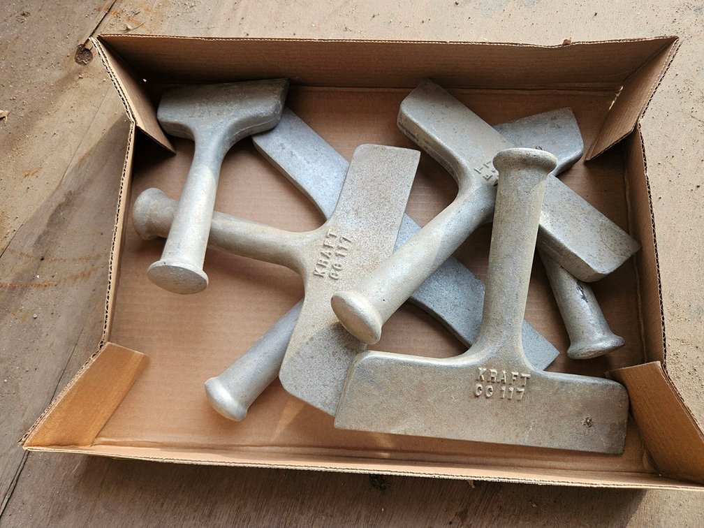 6 Assorted Chisels