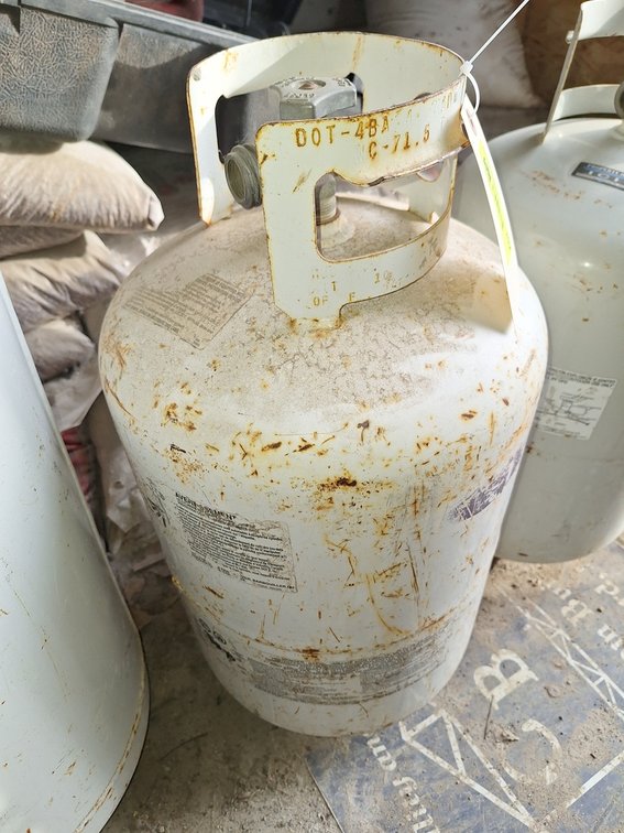 30 Lb. Propane Tank