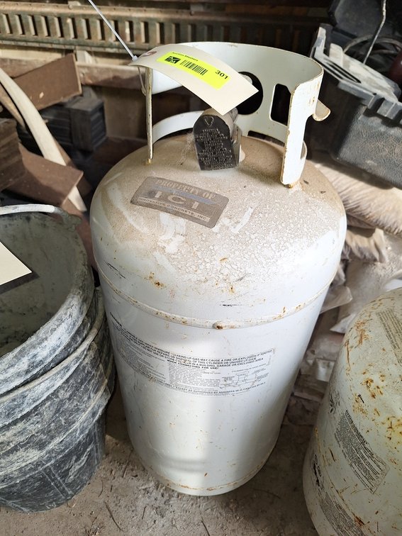 40 Lb. Propane Tank