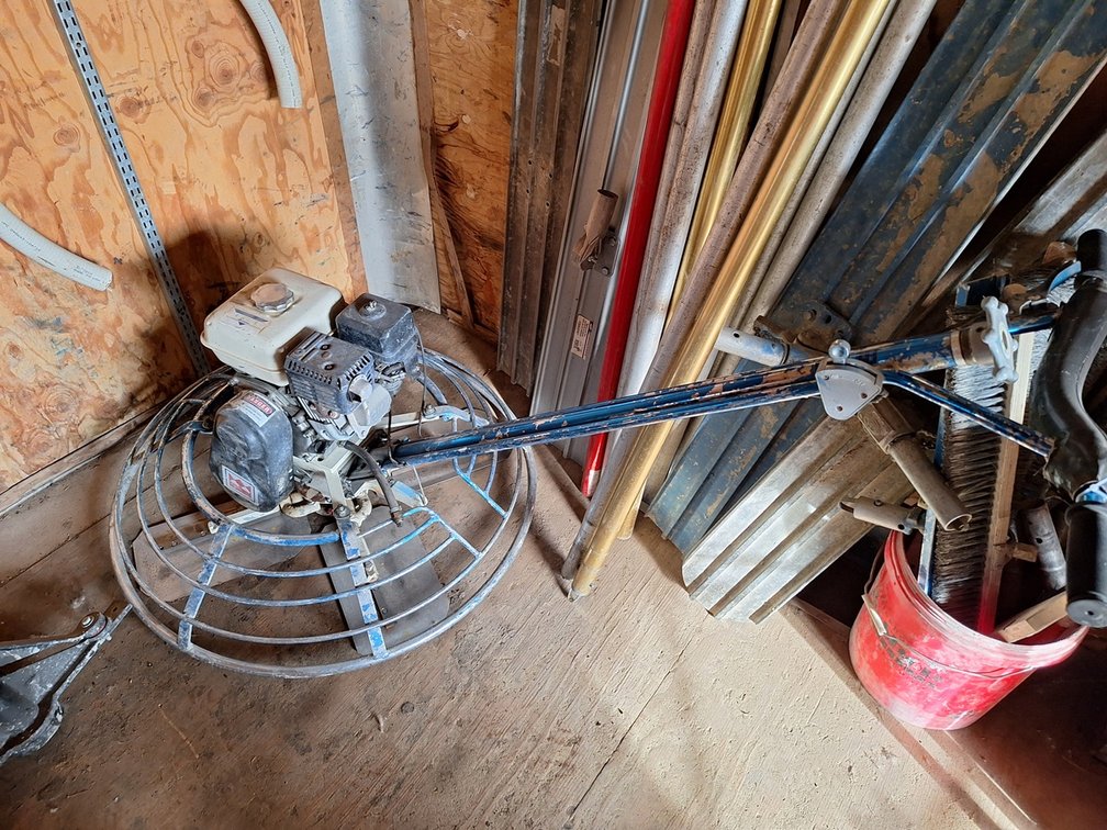 Gas 36" Power Trowel