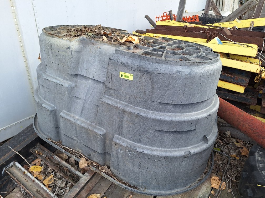 Poly Tub