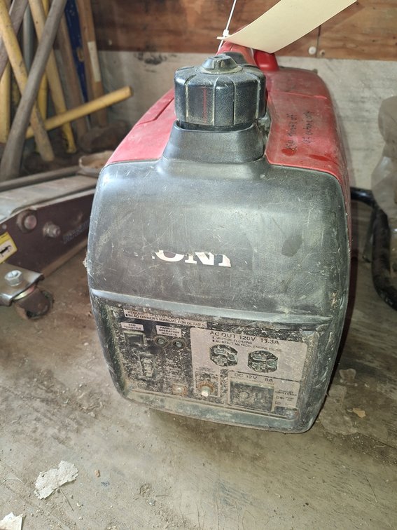 Honda EU2000i Gas Generator