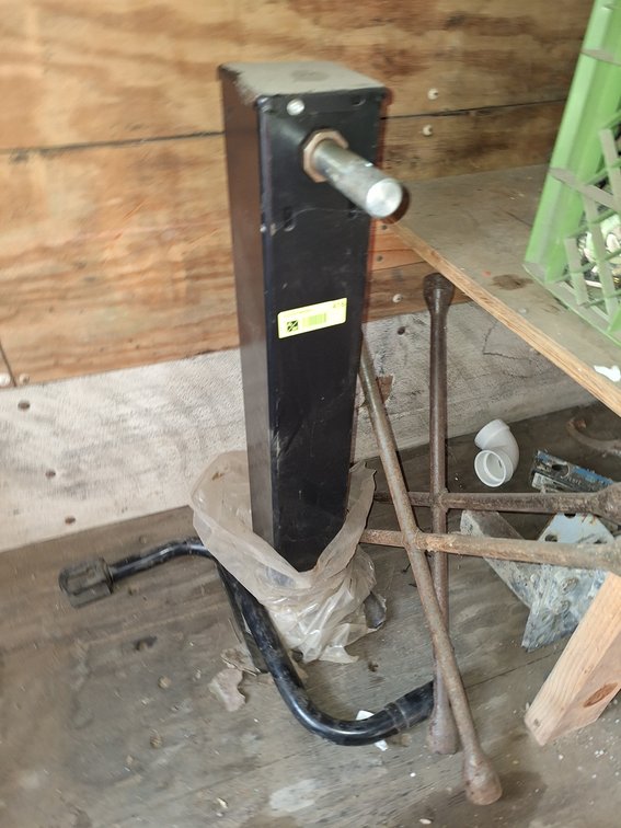 Heavy Duty Jack, Tire Irons
