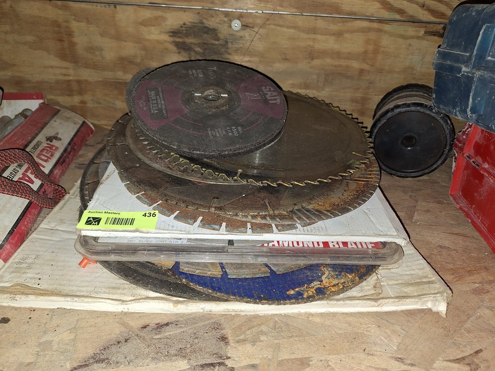 Assorted Saw Blades