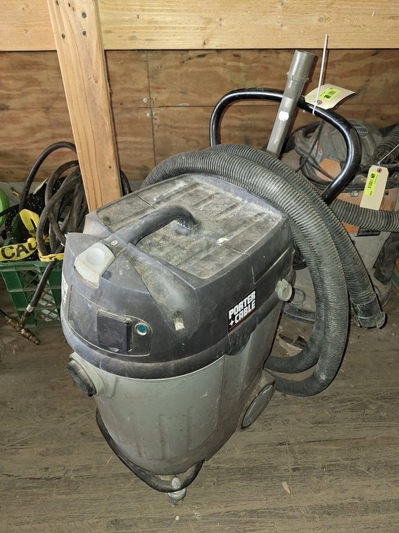 Porter Cable Shop Vac on Wheels with Hose