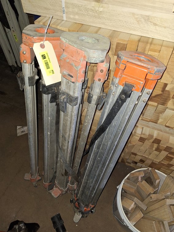 3 Laser Stands