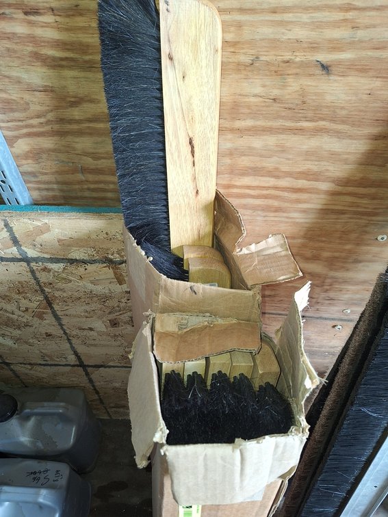 8 Concrete Broom Heads