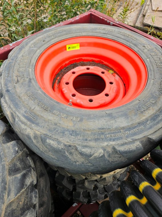 4 Bobcat Tires, 15"