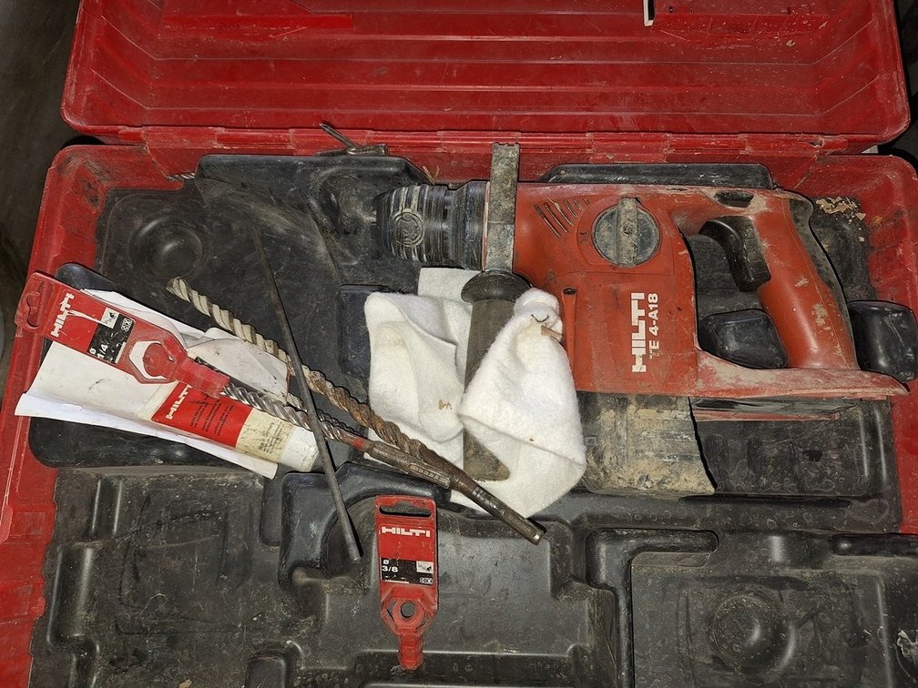 Hilti TE 4-A/6-A DRS Rotary Hammer