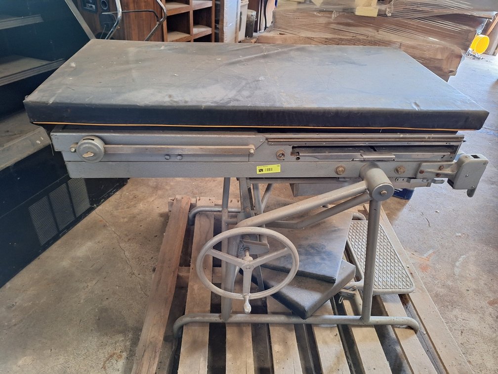 Adjustable Medical Table