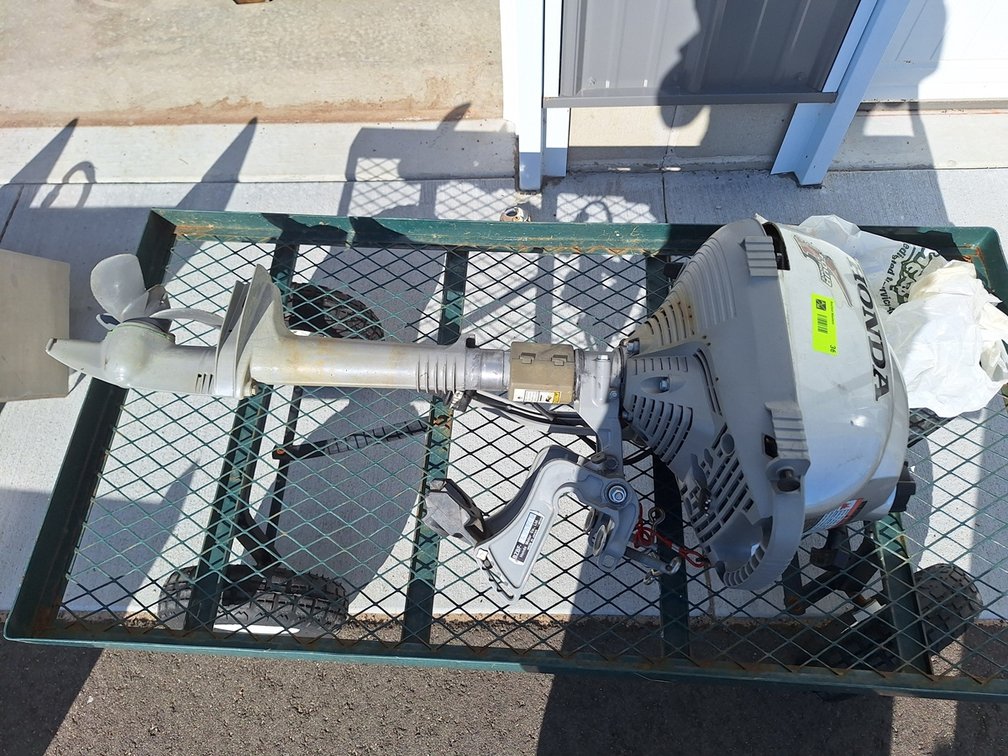 Honda 2 HP 4-Stroke Outboard Motor, #BZBF-2306266