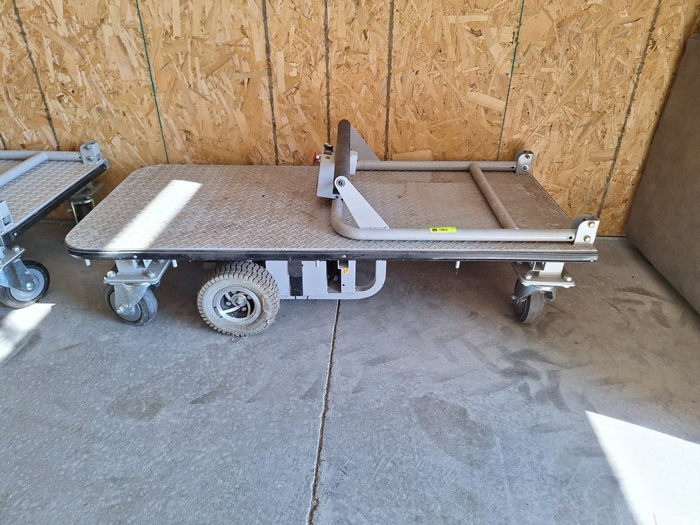 Free Ride Powered Diamond Plate Shop Cart